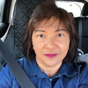 Meet your Posher, Carmela